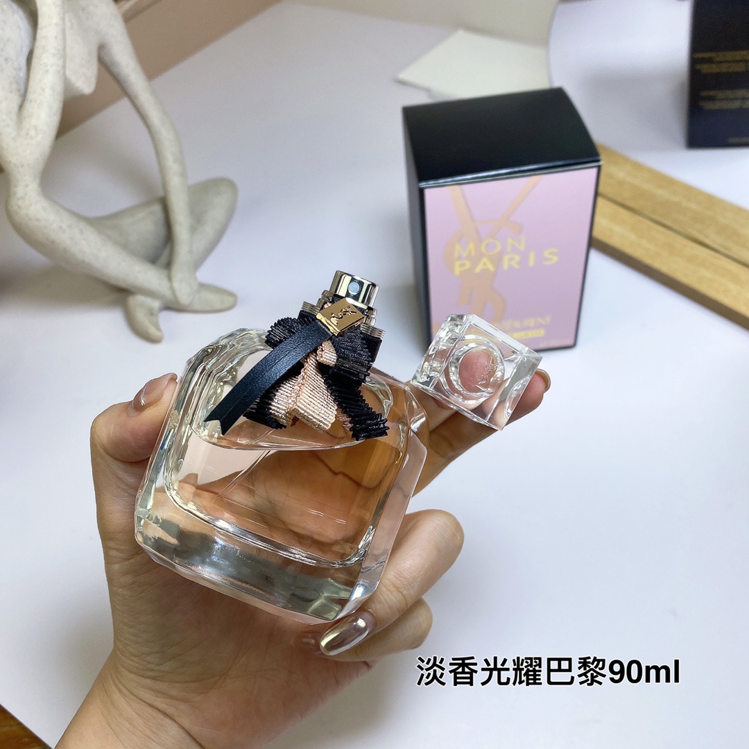 Saint Laurent perfume